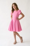 Professional_high-end_fashion_product_photography_-1781787352779.png