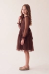 Edit_the_background_ONLY_Remove_the_visible_rolle-1790853465100.png