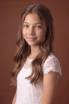 Same_photo_session_same_girl_same_white_cap-slee-1792844082270.png